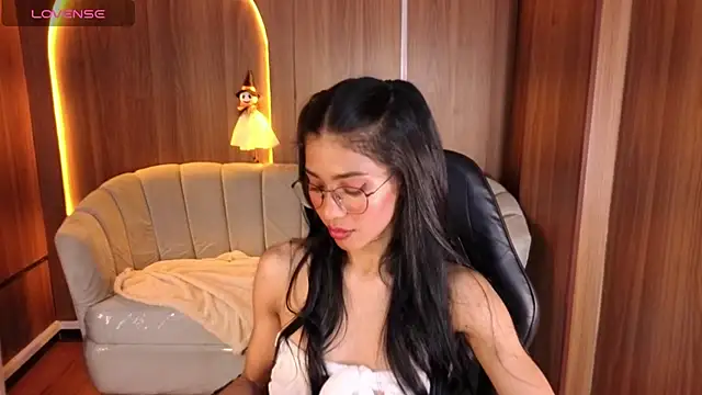 Chat XXX en directo de Alina_b_