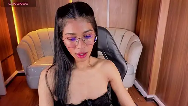 Alina_b_ Live XXX-chat