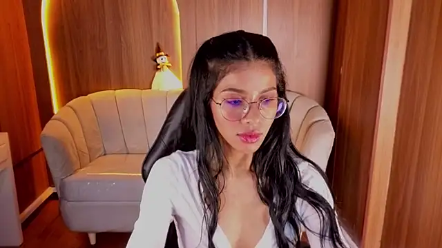دردشة Alina_b_ الجنسية المباشرة