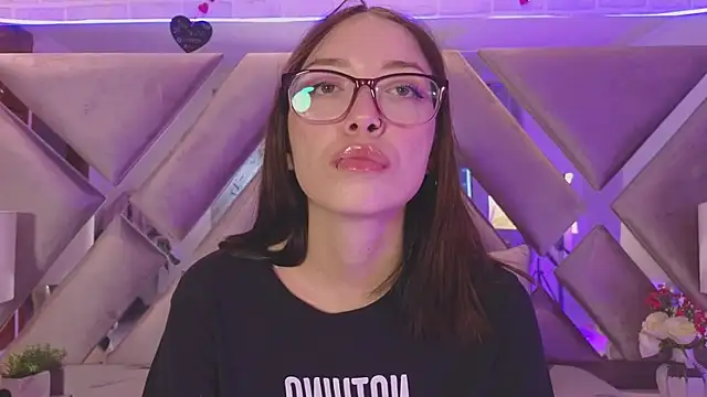 Chat +18 de HarperrWest ao vivo