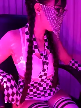 pamella_arabiene's Webcam Show