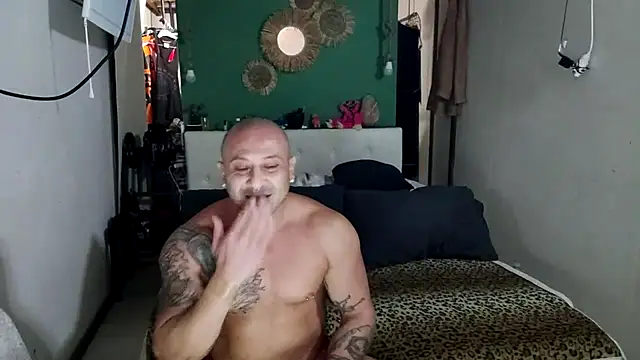 Show modela MarcoRoma313 na web-kameri