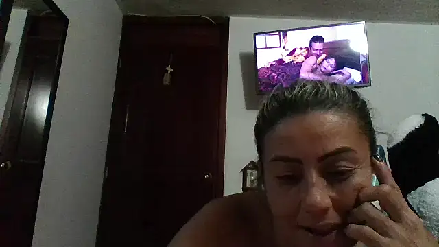 maynor_1998's Webcam Show