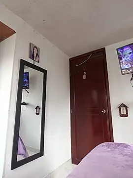 maynor_1998's Webcam Show