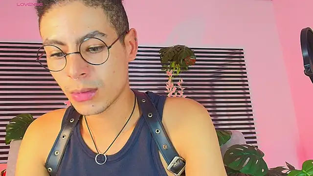 ThiiagoSaeenz's Webcam Show