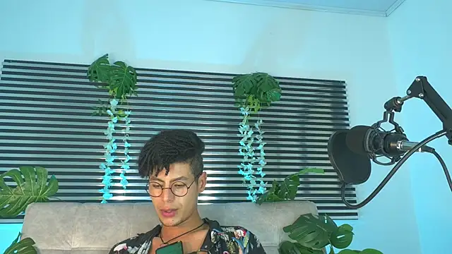 ThiiagoSaeenz's Webcam Show
