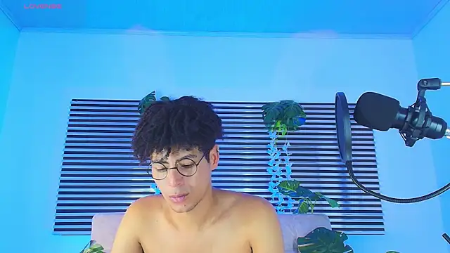 عرض كام ThiiagoSaeenz