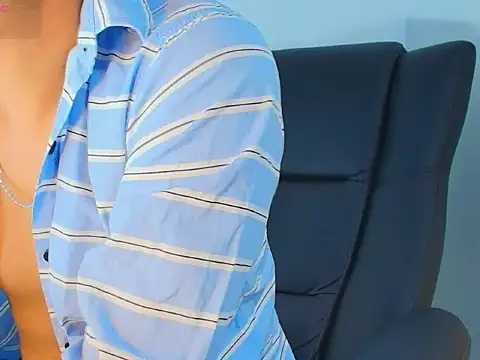 ThiiagoSaeenz webcam show