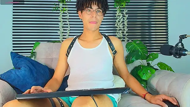 ThiiagoSaeenz Show Webcam