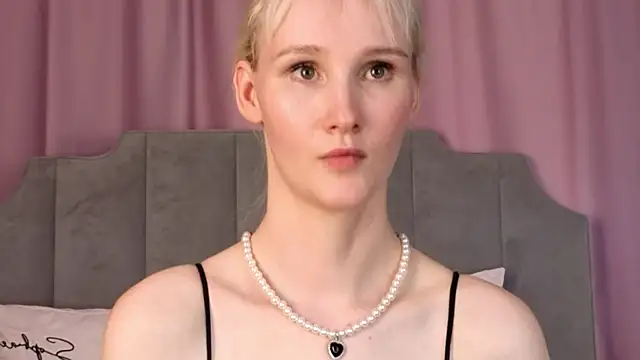Chatroom XXX en direct de CrystalLili