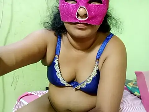 ShaniNsula2026's Live XXX Chat
