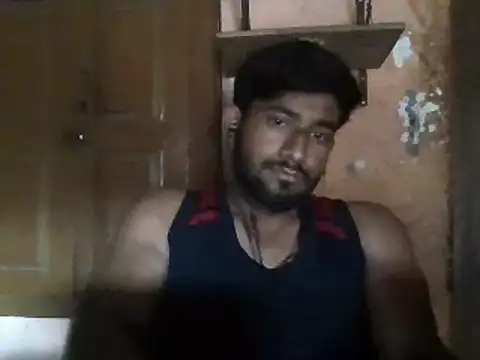 Lustynani Pertunjukan Webcam