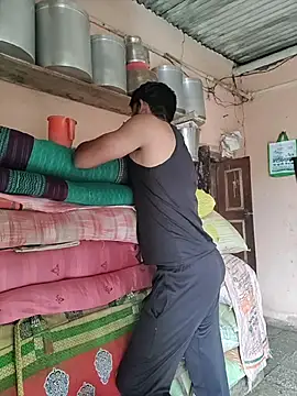 عرض كام Lustynani