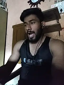 Lustynani Pertunjukan Webcam