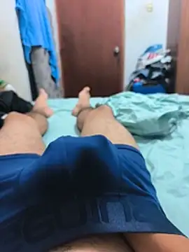 Roberto16- webcam show