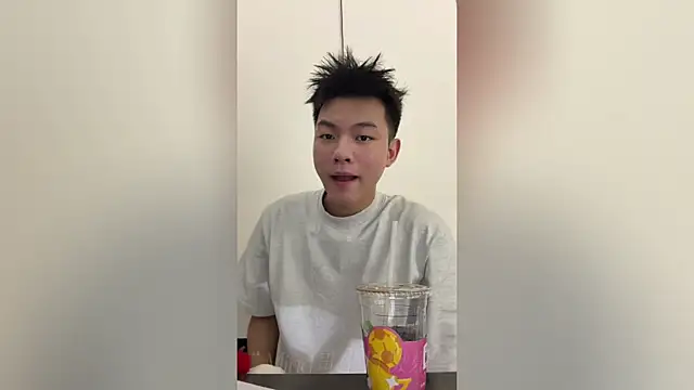 TNT-888 Show Webcam