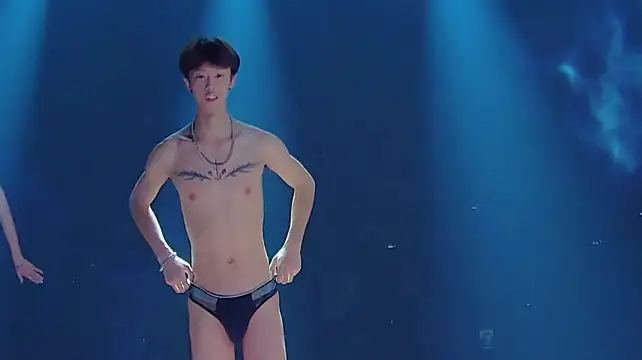 โชว์เว็บแคมของ TNT-888