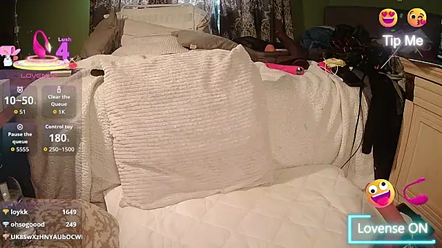 Chat soba uživo modela CurvyTurkishAsena_xx