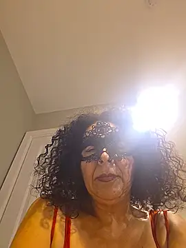 CurvyTurkishAsena_xx's Live XXX Chat