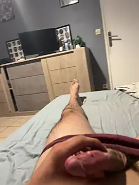 magicdickx21: διαδικτυακό σόου στην κάμερα