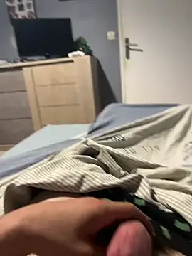 הופעת וובקאם של magicdickx21