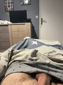 Show modela magicdickx21 na web-kameri