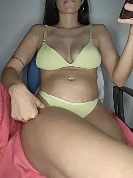 sukinira Webcam Show