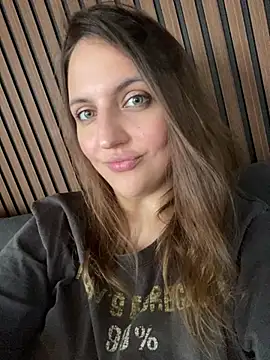 Živý XXX chat AliceDesmee