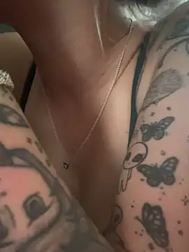Milssweetx's Webcam Show