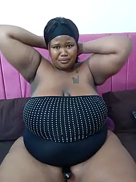 Chat XXX Live BustyBmw