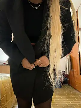Thegirlofthemirror Webcam-Show