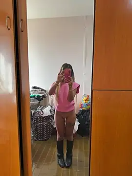 Thegirlofthemirror Webcam-Show
