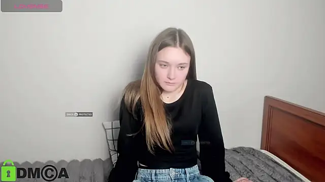Elina_XのライブXXXチャット