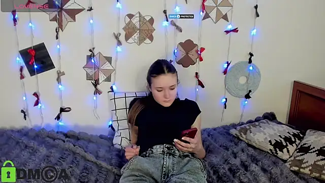 Elina_XのライブXXXチャット