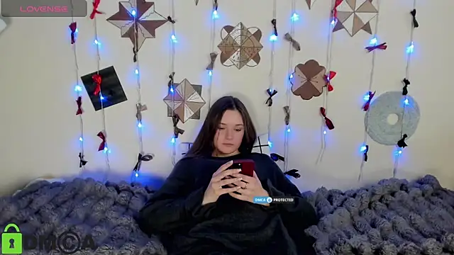Elina_XのライブXXXチャット