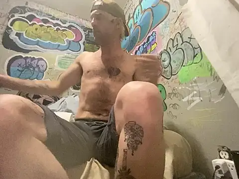 gothboiplzty Adlı Modelin Web Kamerası Şovu