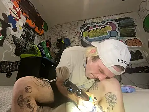 Show Webcam de gothboiplzty