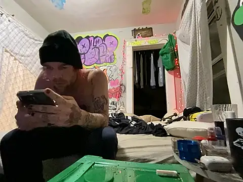 gothboiplzty Шоу с уебкамера