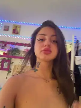 AnnastasiaJune's Webcam Show
