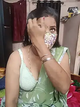 Madhusri_Tamil_Telugu Pertunjukan Webcam