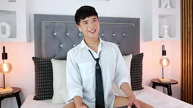Keen_Nico webcam show