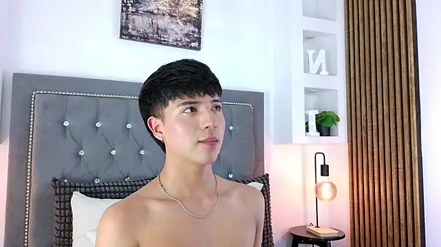 Show de Keen_Nico na webcam