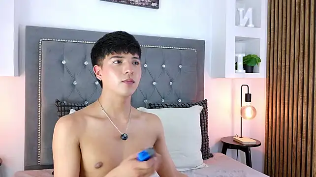 Keen_Nico 网络视讯表演