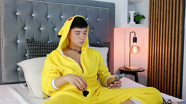 عرض كام Keen_Nico
