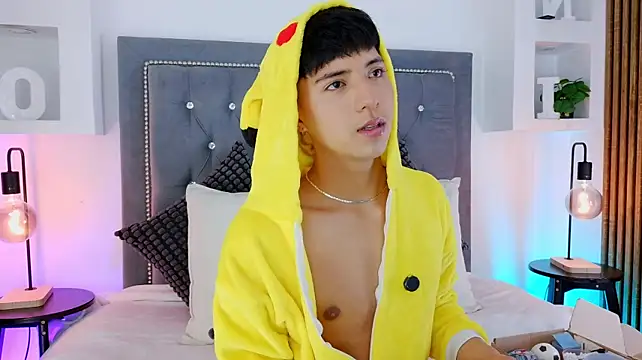 عرض كام Keen_Nico