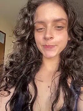 Lizz_ismyalter's Webcam Show