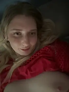 malinkaa99's Live XXX Chat