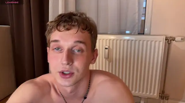 Friday_gay_dude – webcam-show