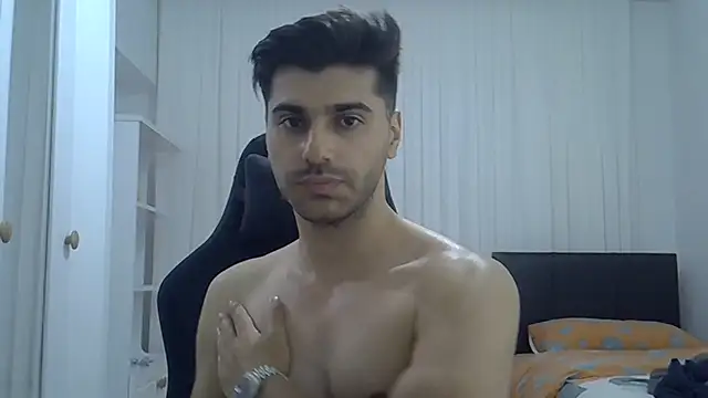 Show modela ciceroable na web-kameri