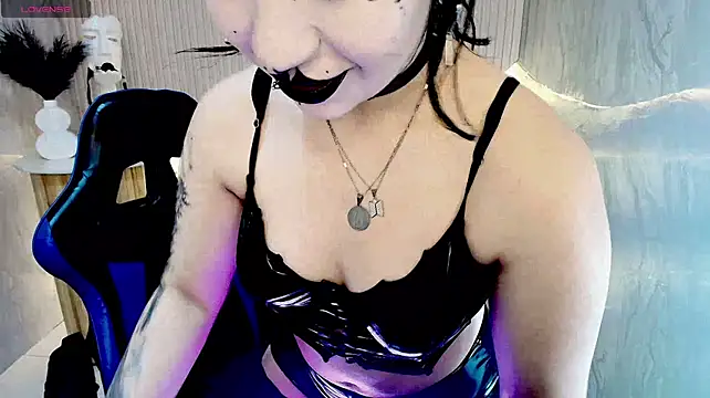 Živý XXX chat vampkitty_r